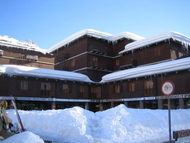 Cervinia Apartments 